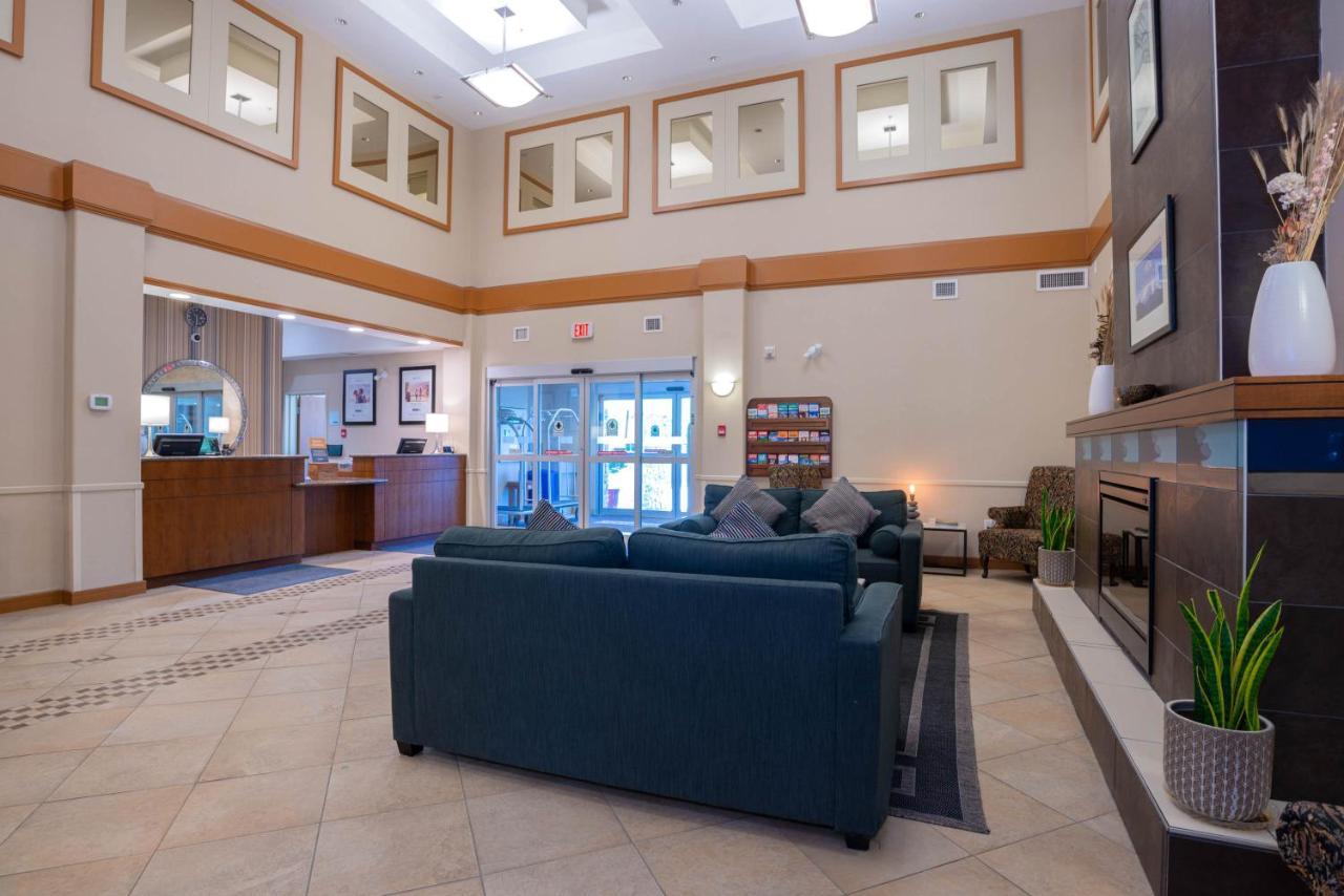Sandman Hotel And Suites Squamish Ngoại thất bức ảnh