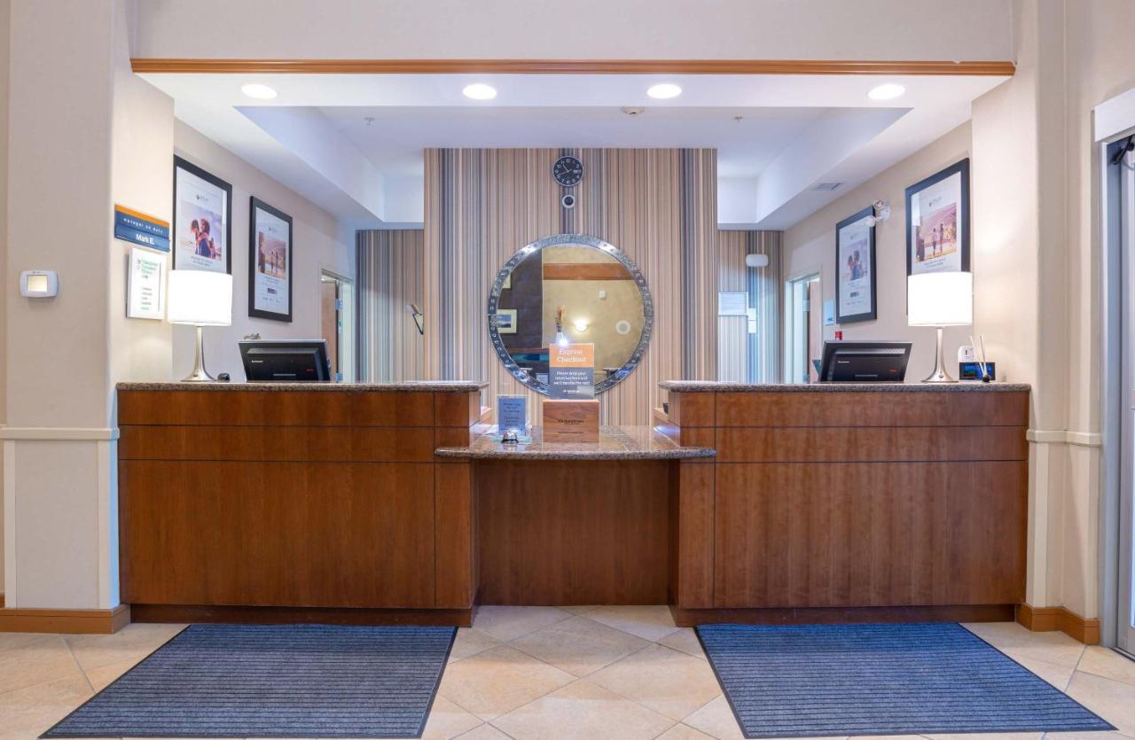 Sandman Hotel And Suites Squamish Ngoại thất bức ảnh