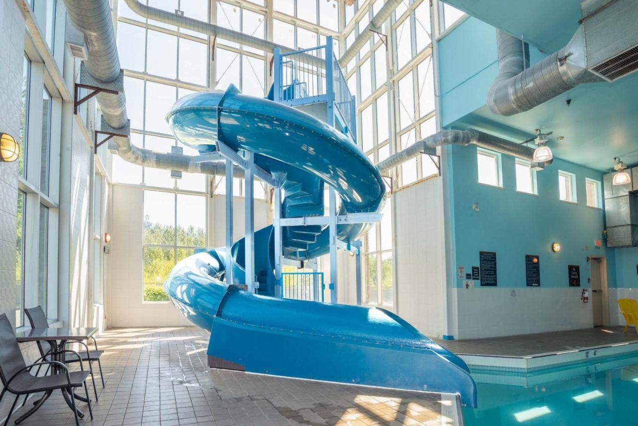 Sandman Hotel And Suites Squamish Ngoại thất bức ảnh